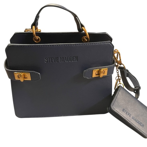 NWT Steve Madden Navy Leather Crossbody - Picture 2 of 7